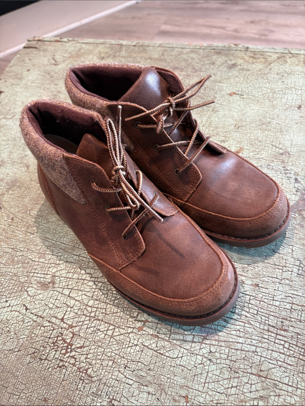 UGG Orin Wool Lace Up Ankle Boots Brown Leather Cozy Women’s 6